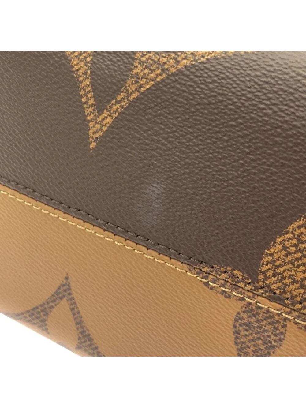 Louis Vuitton Monogram Giant On The Go MM